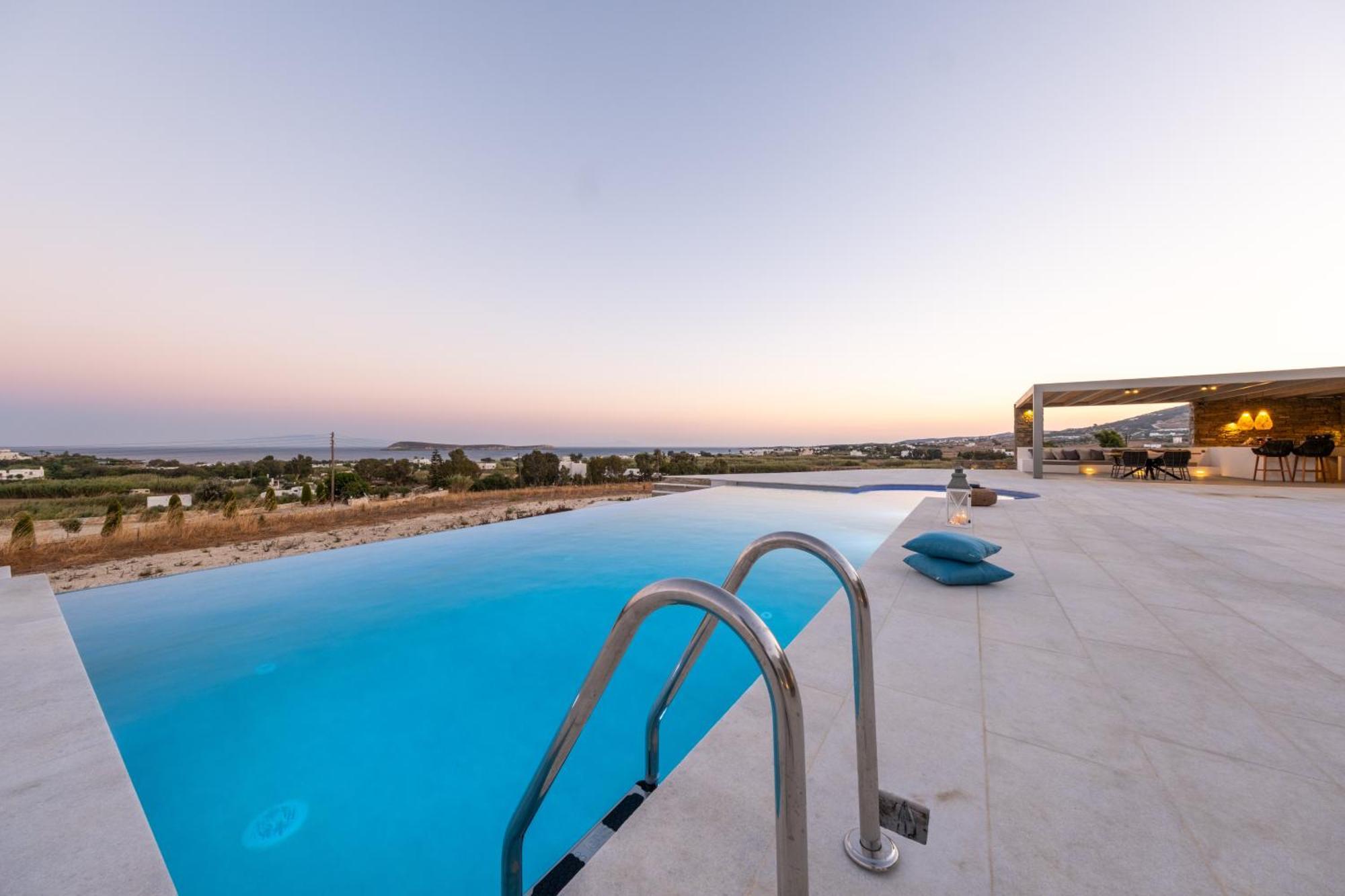 Golden Bay Luxury Villas And Suites Chrisi Akti  Exterior foto